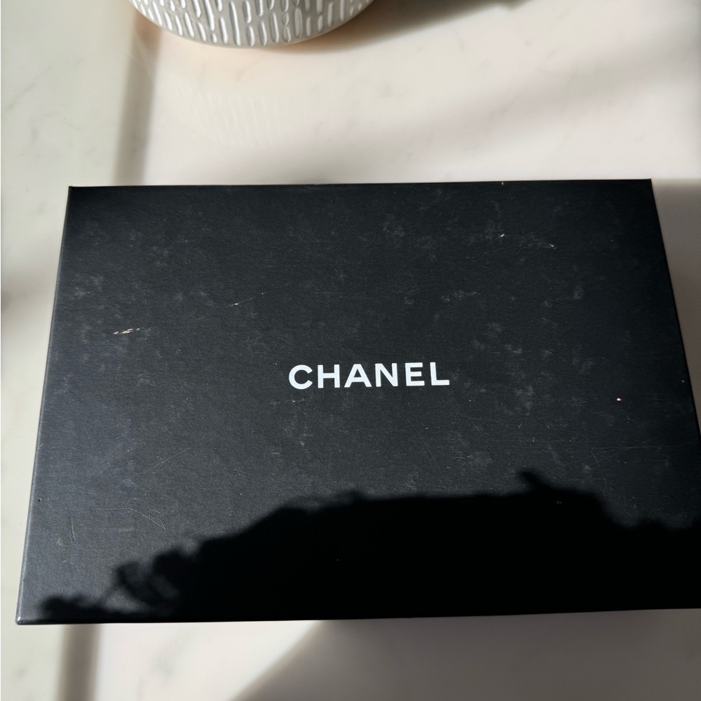 Chanel classic beige caviar quilted woc wallet on chain - Picture 8 of 8